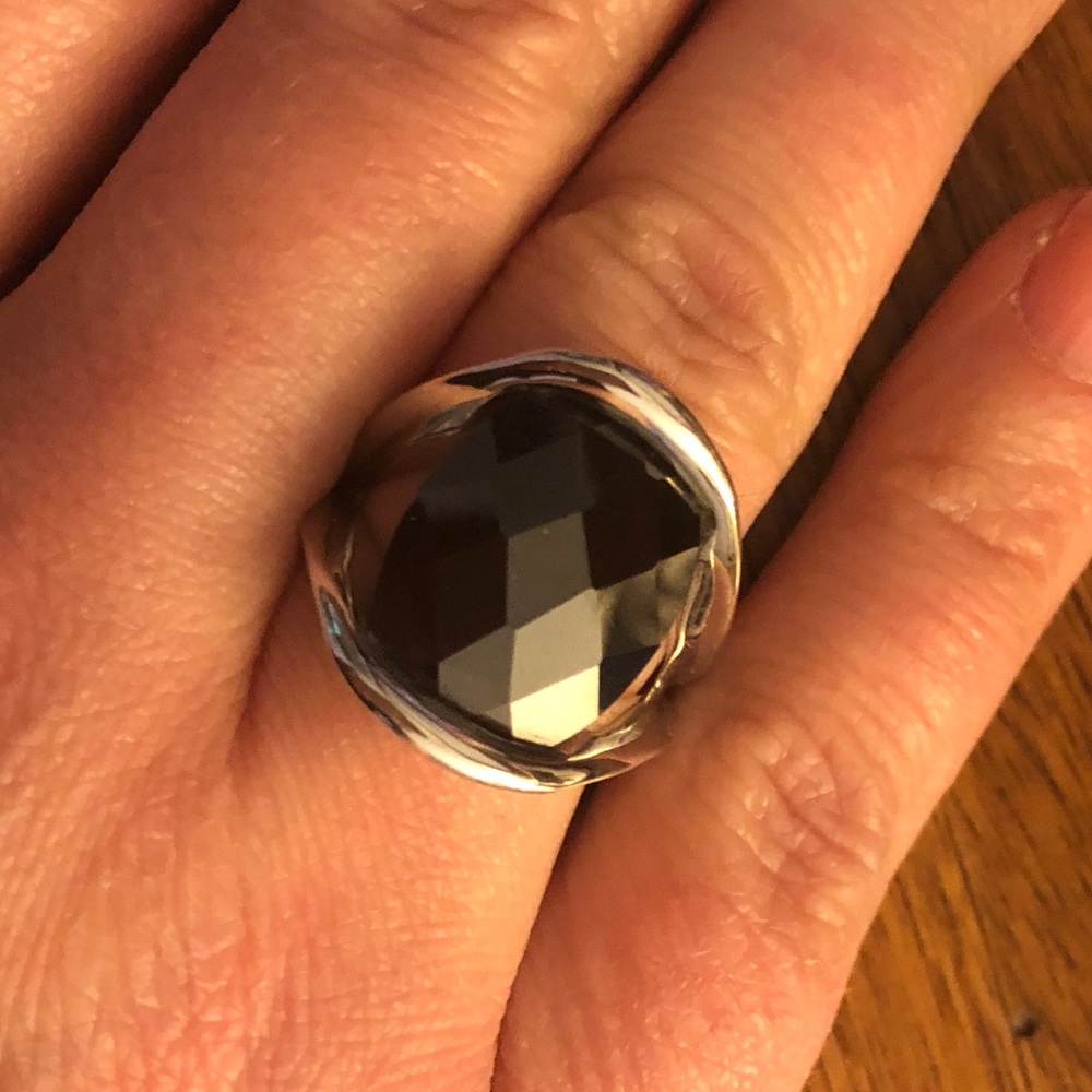 Ring